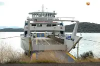 Ro-Ro ship बेचने के लिए