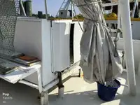 ट्रॉलर बिक्री के लिए