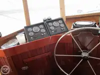 ट्रॉलर बिक्री के लिए