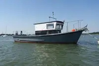 टगबोट बेचने के लिए