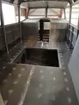 बचाव जहाज बिक्री के लिए
