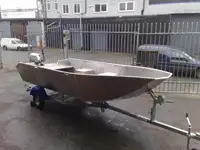पेट्रोल नाव बेचने के लिए