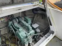 गश्ती नाव बिक्री के लिए