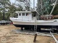 Trawler बेचने के लिए