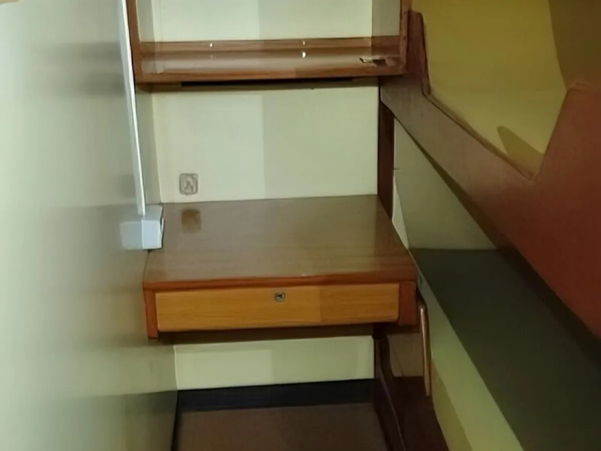 फास्ट सप्लाई वेसल (एफएसवी) बिक्री के लिए
