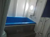 गश्ती नाव बिक्री के लिए