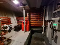 लाइफबोट बिक्री के लिए