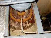 कार्य नौकाएँ बिक्री के लिए