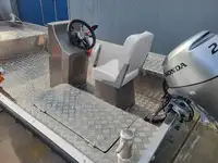 कार्य नौकाएँ बेचने के लिए