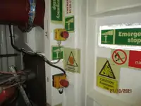 रेफ़र जहाज बिक्री के लिए