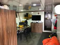 कार्य नौकाएँ बिक्री के लिए
