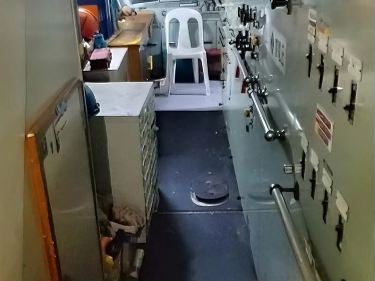 फास्ट सप्लाई वेसल (एफएसवी) बिक्री के लिए