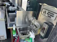 पॉन्टून बिक्री के लिए