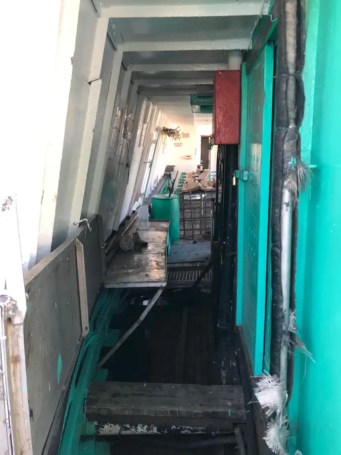 ट्रॉलर बिक्री के लिए