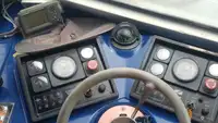 क्रू बोट बिक्री के लिए