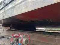 बार्ज बिक्री के लिए