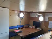 टोबोट बेचने के लिए