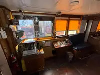 कंटेनर जहाज बिक्री के लिए