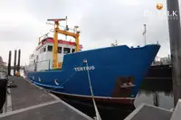 Floating hotel बेचने के लिए