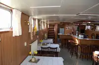बार्ज बिक्री के लिए