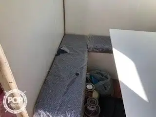 आपूर्ति जहाज बिक्री के लिए