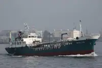 Oil/Chemical tanker बेचने के लिए