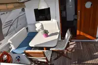 Trawler बेचने के लिए