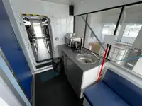 कंटेनर जहाज बिक्री के लिए