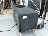 ट्रॉलर बिक्री के लिए