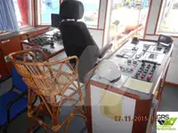 आपूर्ति जहाज बेचने के लिए