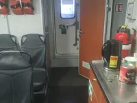क्रू बोट बिक्री के लिए