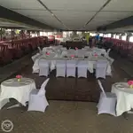 क्रूज जहाज बिक्री के लिए