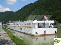 क्रूज जहाज बिक्री के लिए