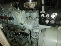 गश्ती नाव बिक्री के लिए