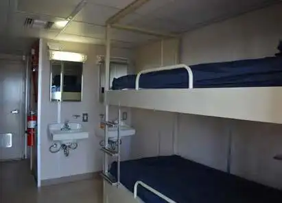 एलएनजी वाहक पोत बिक्री के लिए