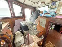 ट्रॉलर बिक्री के लिए