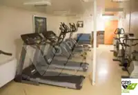 कंटेनर जहाज बिक्री के लिए