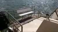क्रू बोट बिक्री के लिए