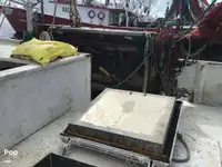 ट्रॉलर बिक्री के लिए