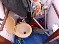 ट्रॉलर बिक्री के लिए
