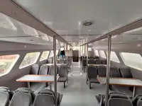 सवारी जहाज़ बेचने के लिए