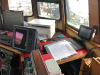 ट्रॉलर बिक्री के लिए
