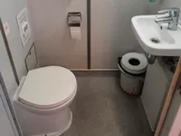 कार्य नौकाएँ बिक्री के लिए