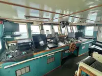 ट्रॉलर बिक्री के लिए