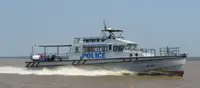 पेट्रोल नाव बेचने के लिए