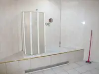 बार्ज बिक्री के लिए