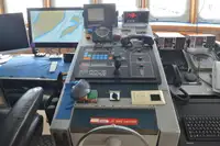 कंटेनर जहाज बिक्री के लिए
