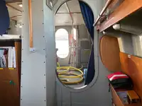 कार्य नौकाएँ बेचने के लिए