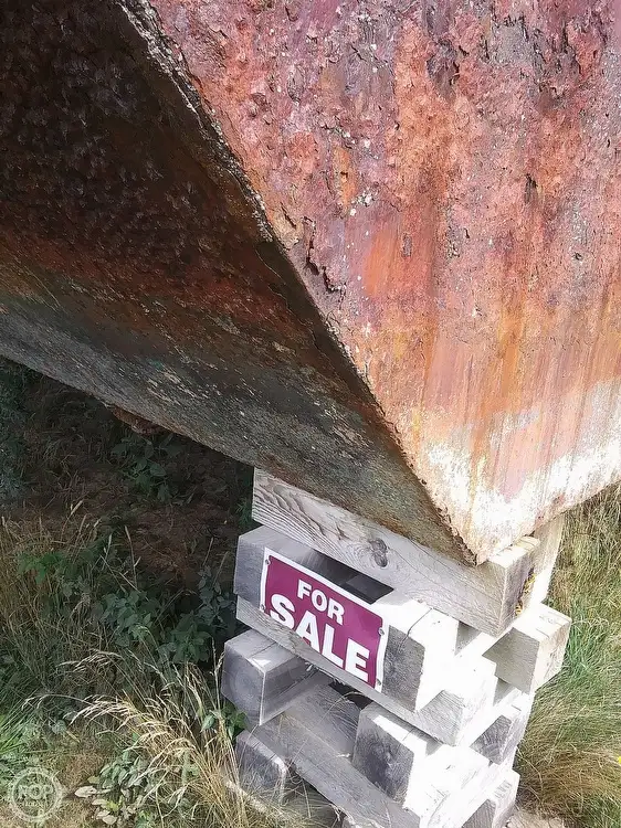 बार्ज बिक्री के लिए