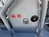 गश्ती नाव बिक्री के लिए